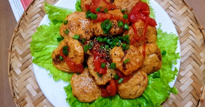 Chả cá nhạc sốt cà chua
