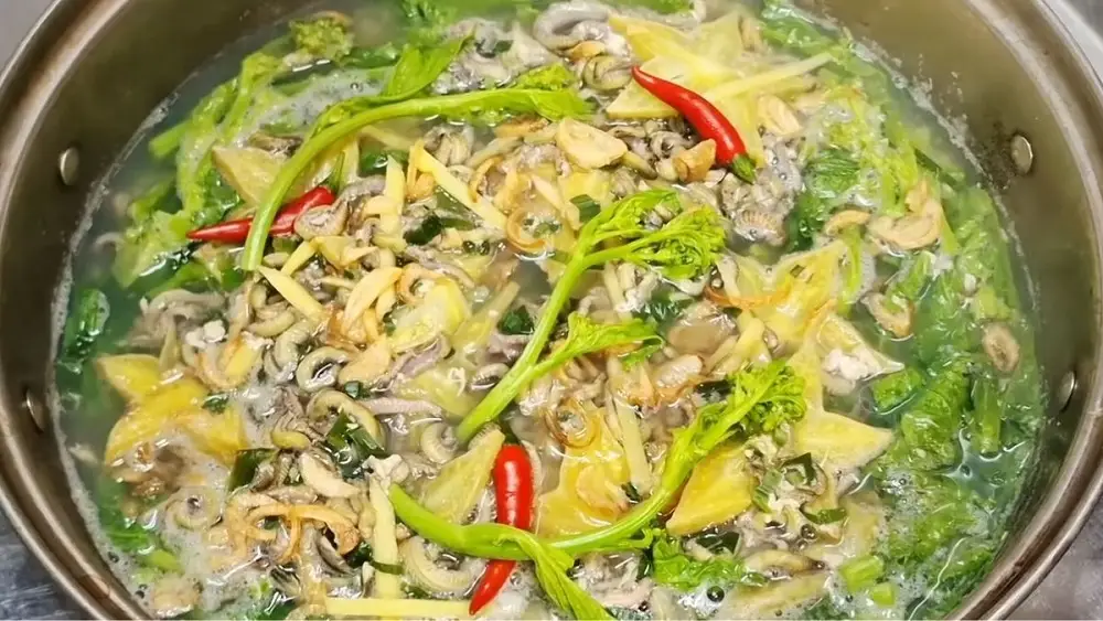 Cách nấu canh rươi rau cải – Thức ăn ấm lòng khi đông về