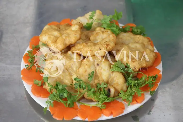 100g chả mực có lượng calo ở mức vừa phải nếu ăn đúng khẩu phần