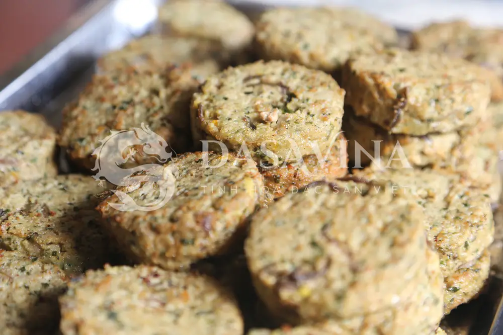 Hướng Dẫn Cách Rán Chả Rươi Vàng Ruộm, Mềm Béo Không Bị Vỡ