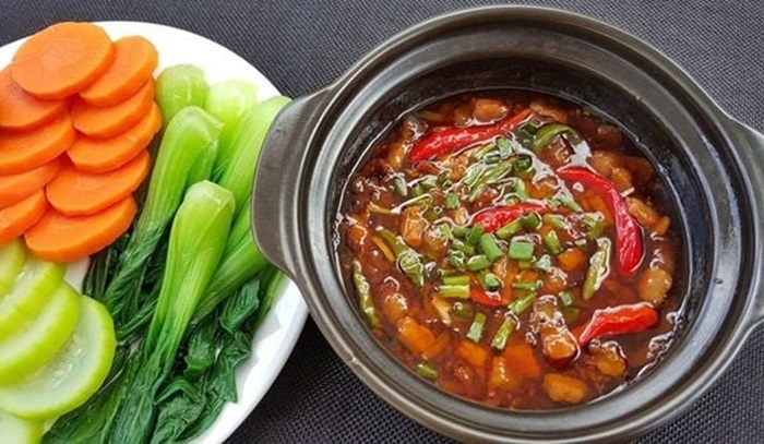 Tôm khô kho quẹt