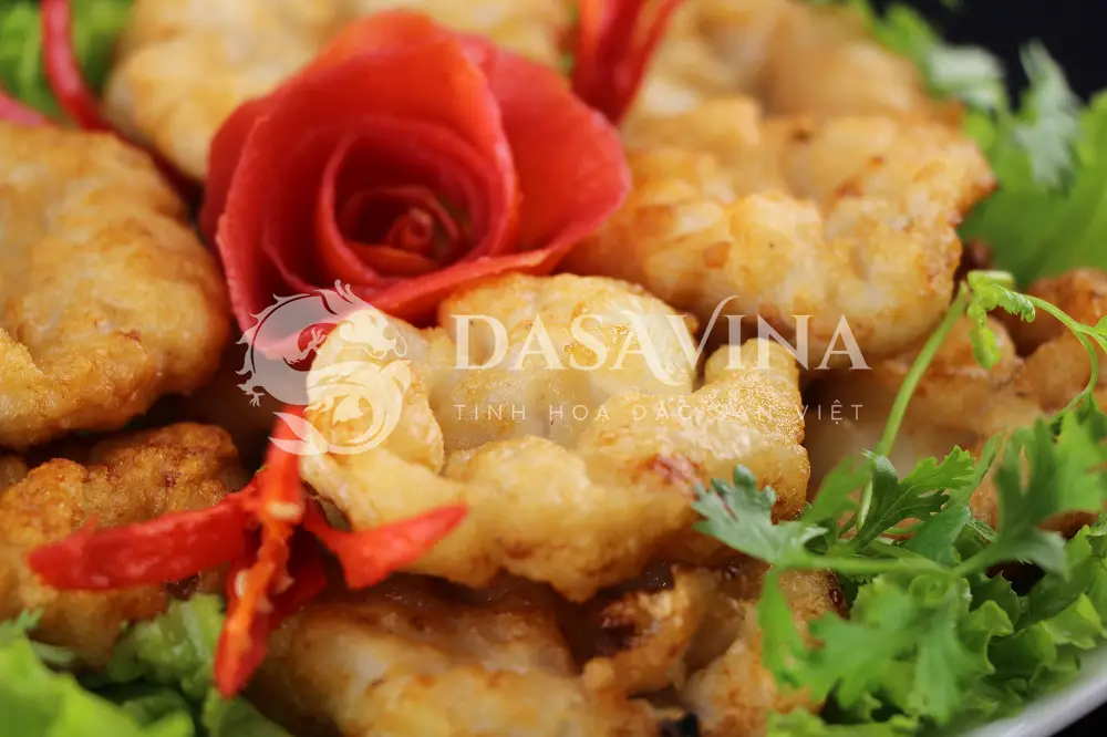 Bật mí cách bày chả mực đẹp mắt, dễ thực hiện tại nhà