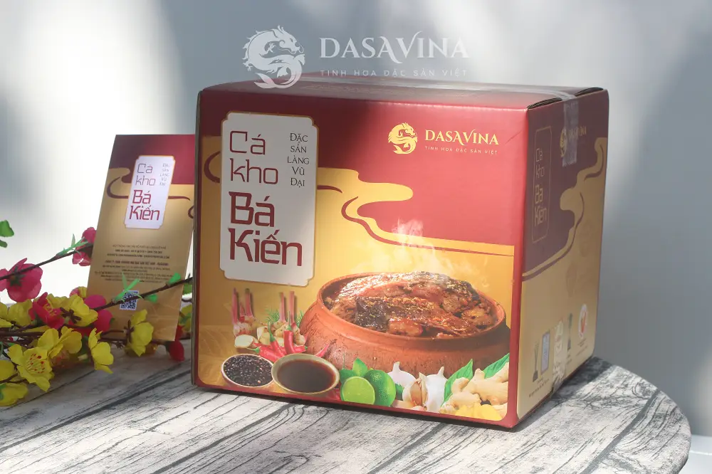 Cá kho Bá Kiến được đóng hộp đầy đủ kèm hướng dẫn sử dụng