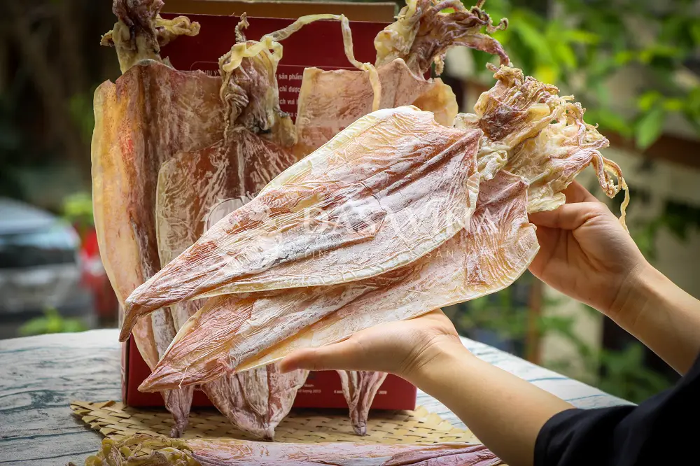 Mực khô Cô Tô loại 1 chất lượng của DASAVINA được nhiều khách hàng tin dùng