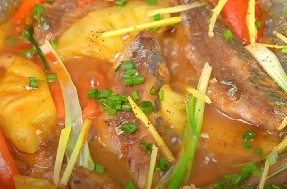 Cá chỉ vàng kho thơm: Sự kết hợp hoàn hảo giữa vị ngọt thanh và chua dịu