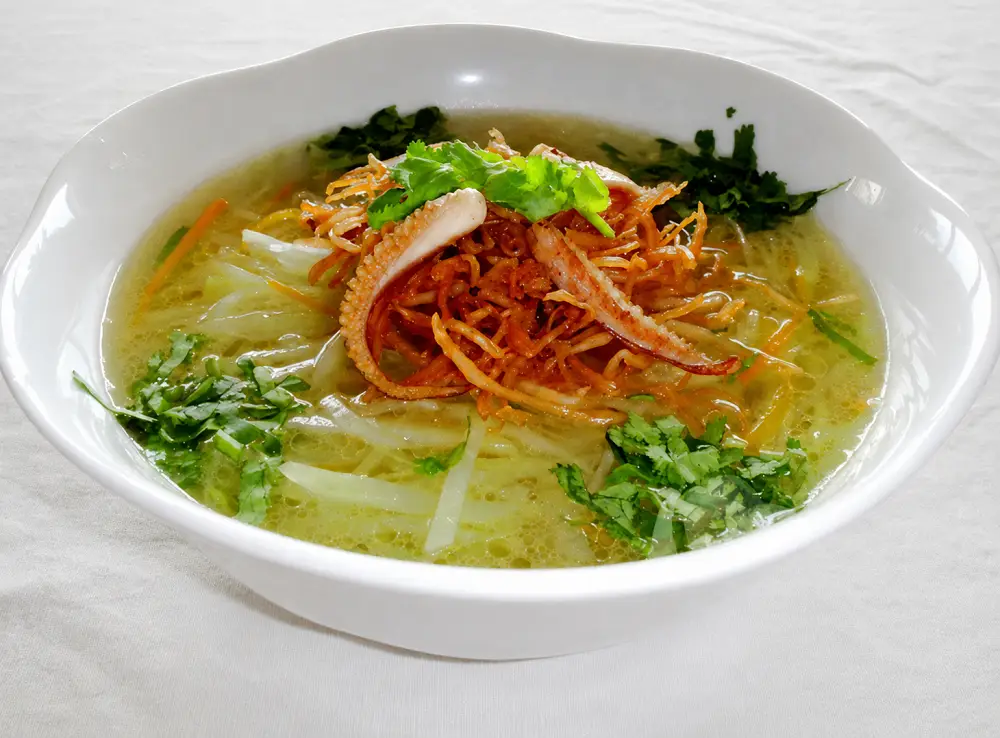 Canh khô mực nấu su hào thanh, ngọt nhẹ